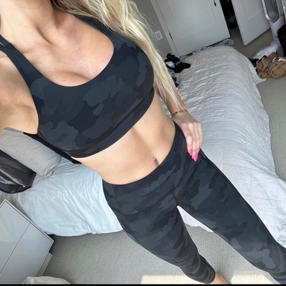 Lululemon Align High Rise 25” Black Camo Coal Multi Leggings Size 4 - Picture 1 of 7
